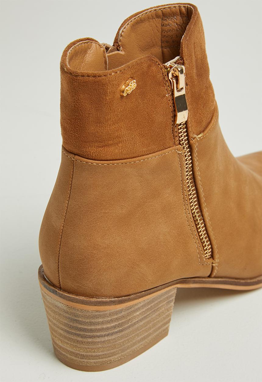 Miss Black - Archa boot - tan