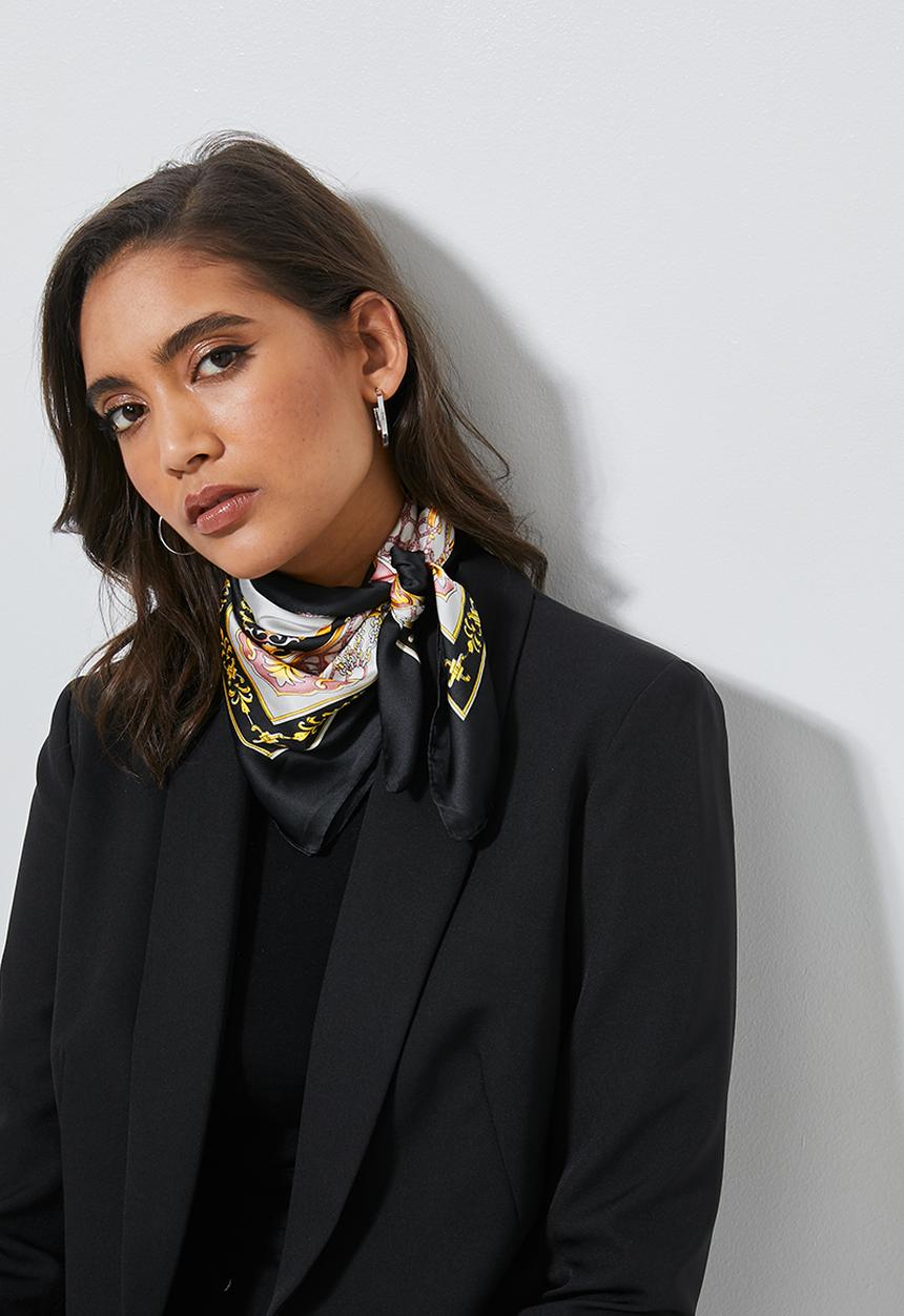 Superbalist - Square vintage print neckerchief - multi