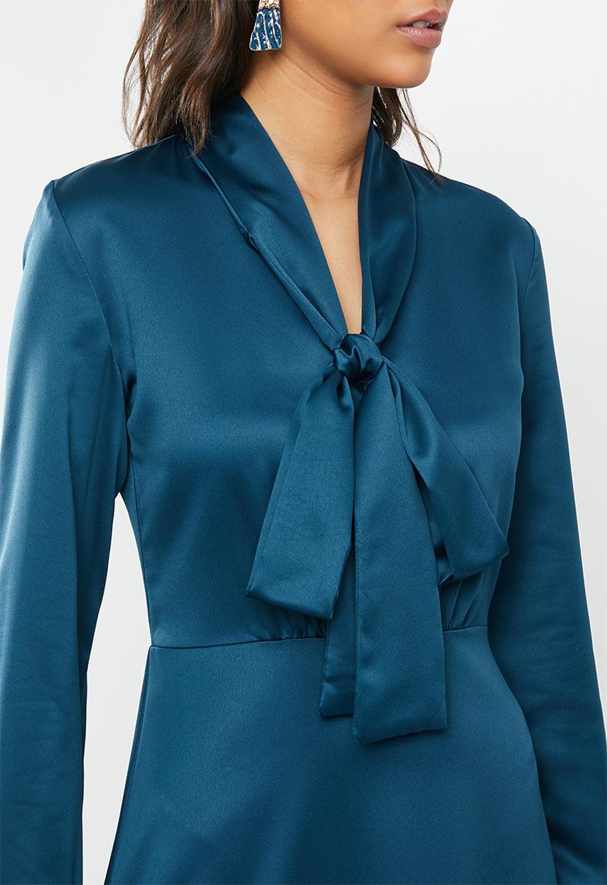 VELVET - Satin kittybow fit and flare dress-ash blue