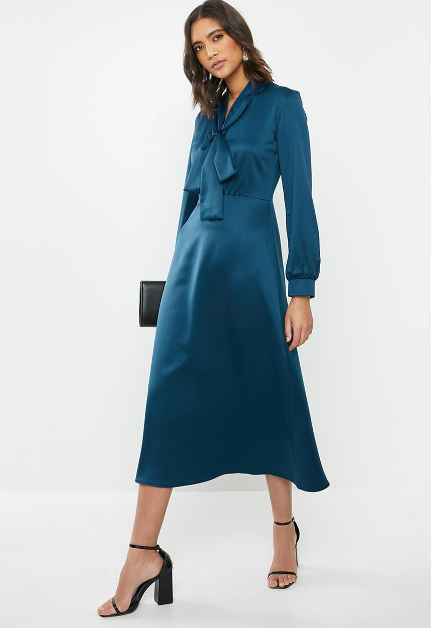 VELVET - Satin kittybow fit and flare dress-ash blue