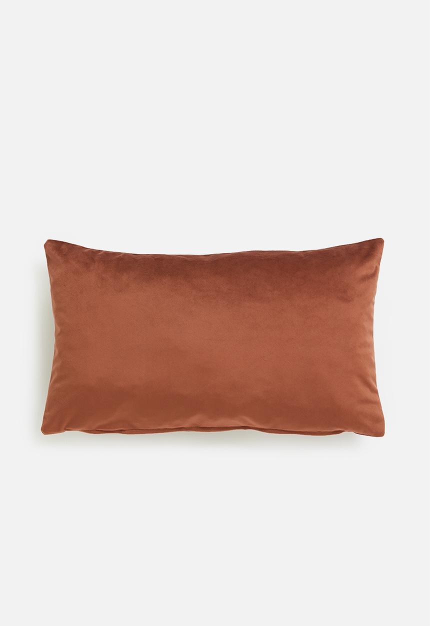Hertex Haus - Outdoor velvet cushion cover - nutmeg