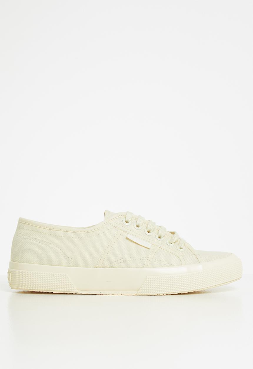 SUPERGA - 2750 shiny fox - beige lt sand
