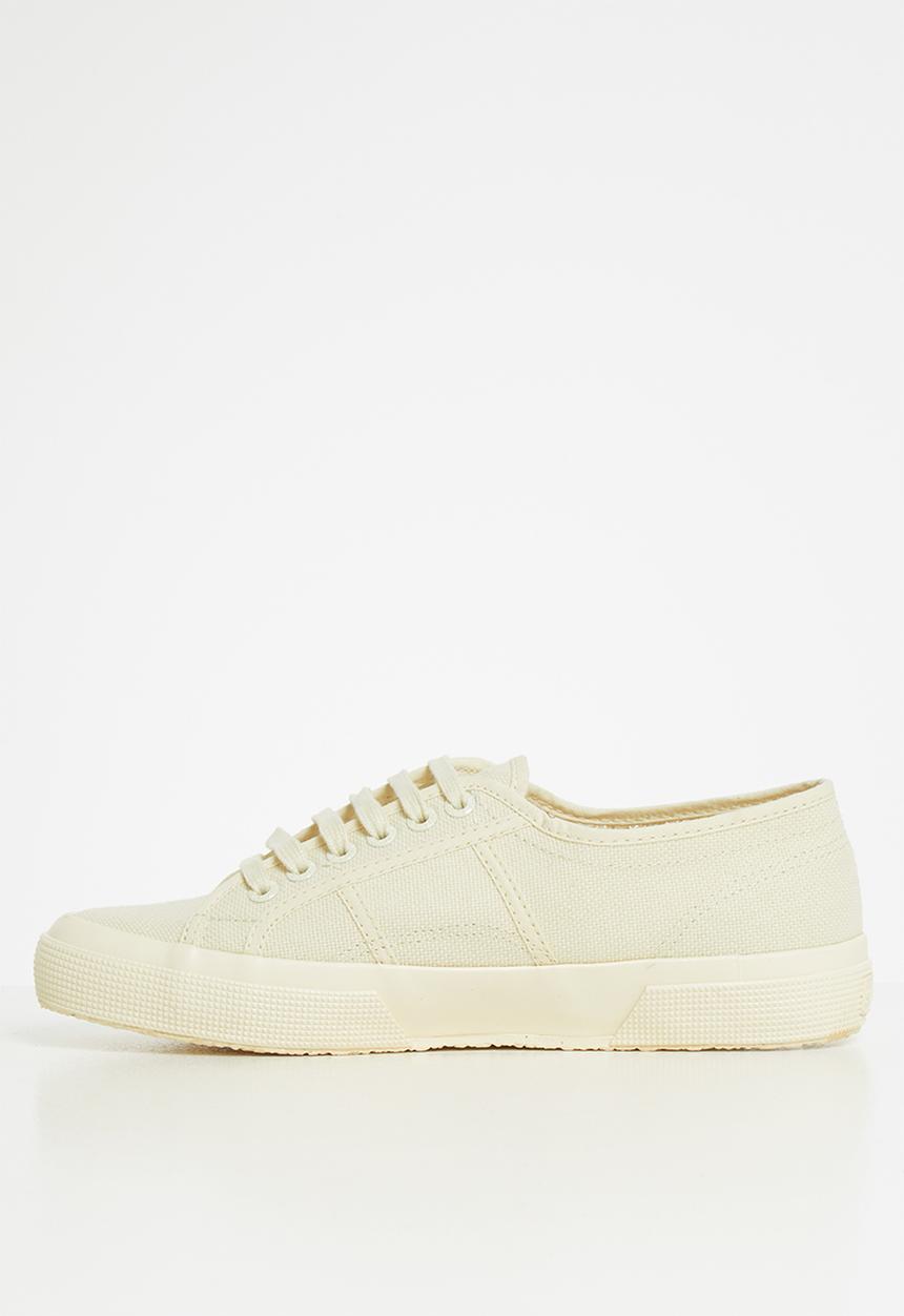 SUPERGA - 2750 shiny fox - beige lt sand