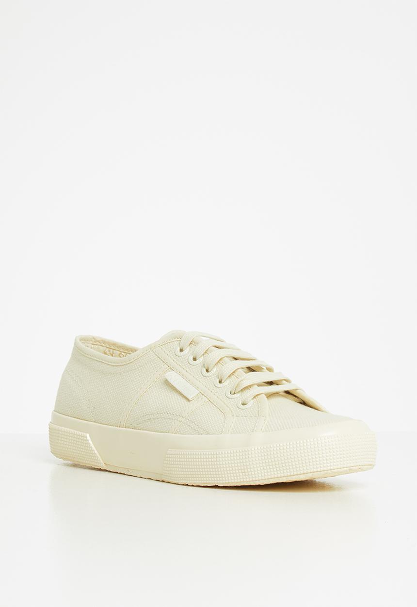SUPERGA - 2750 shiny fox - beige lt sand