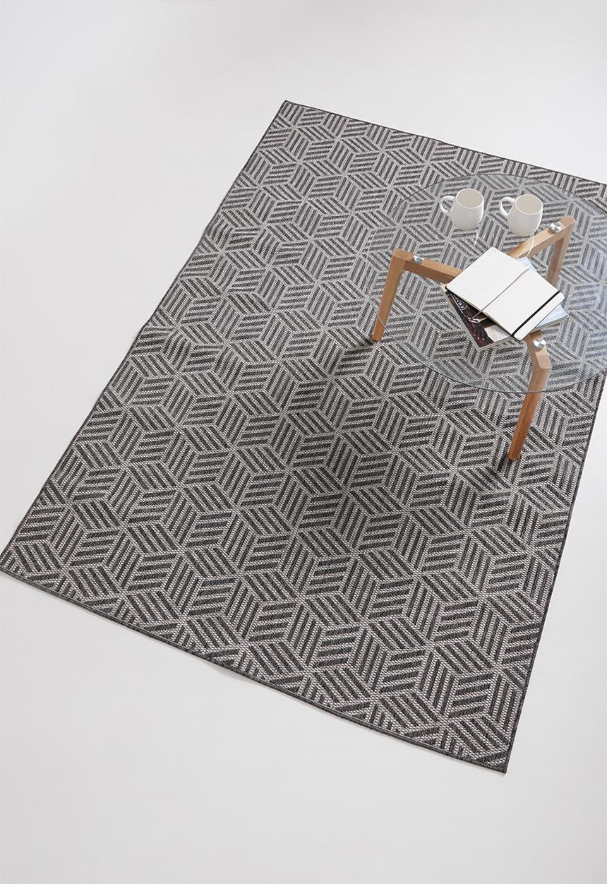 Hertex Haus - Hextic woven outdoor rug - flint
