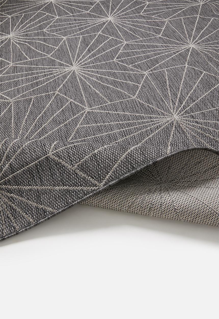 Hertex Haus - Hexter woven outdoor rug - gunmetal