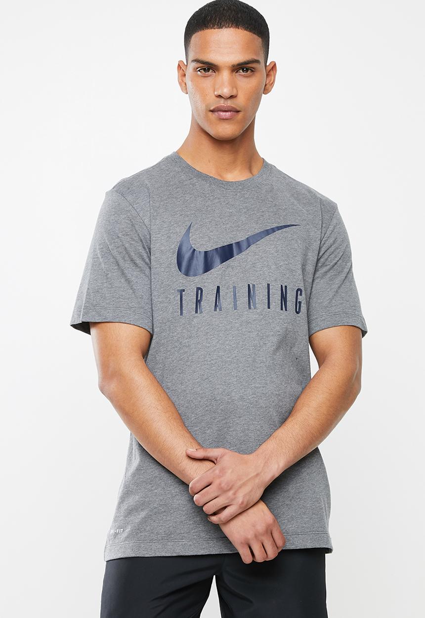 Nike - Dry train short sleeve tee - grey 