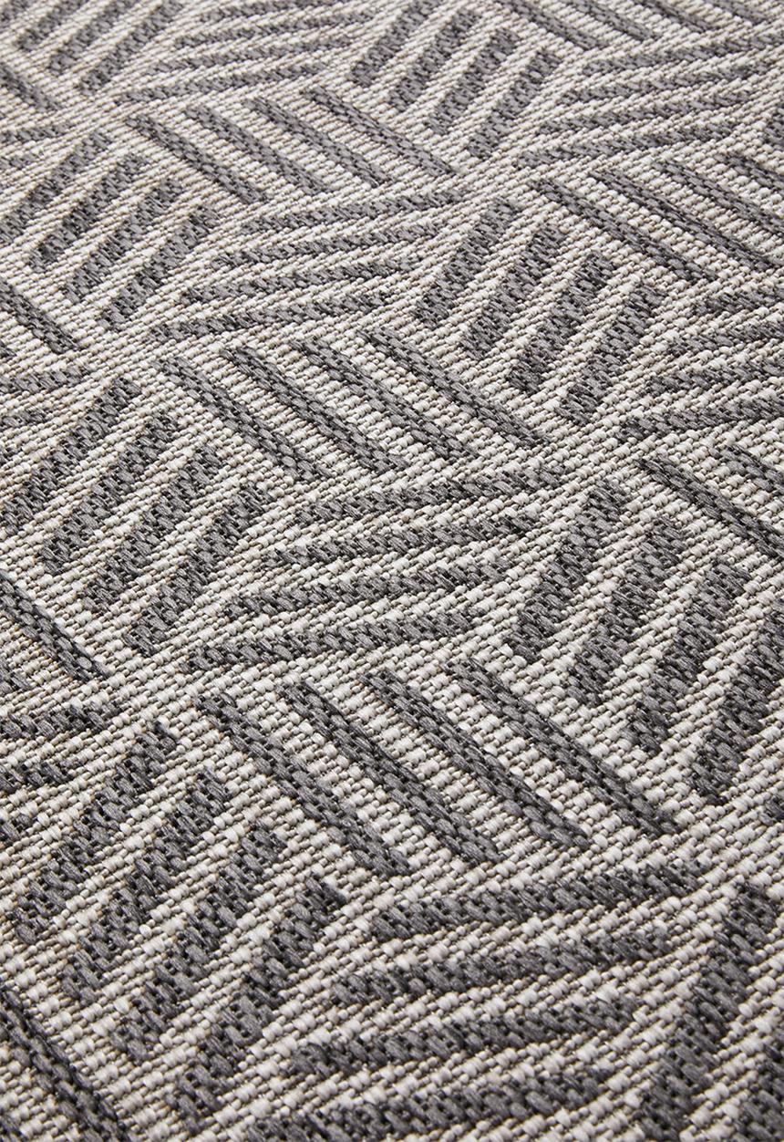 Hertex Haus - Hextic woven outdoor rug - flint