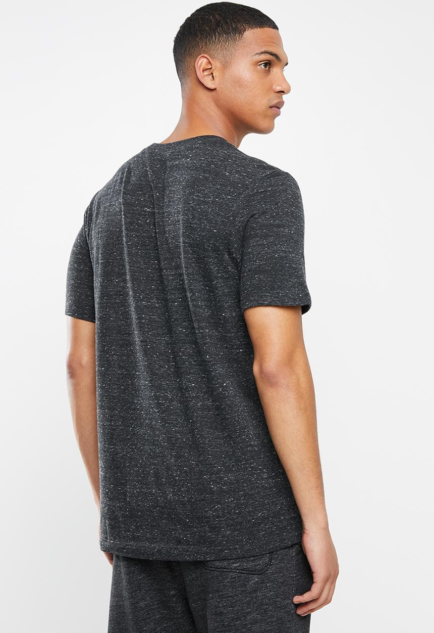 Nike - Nike sportswear heritage lbr short sleeve tee - grey