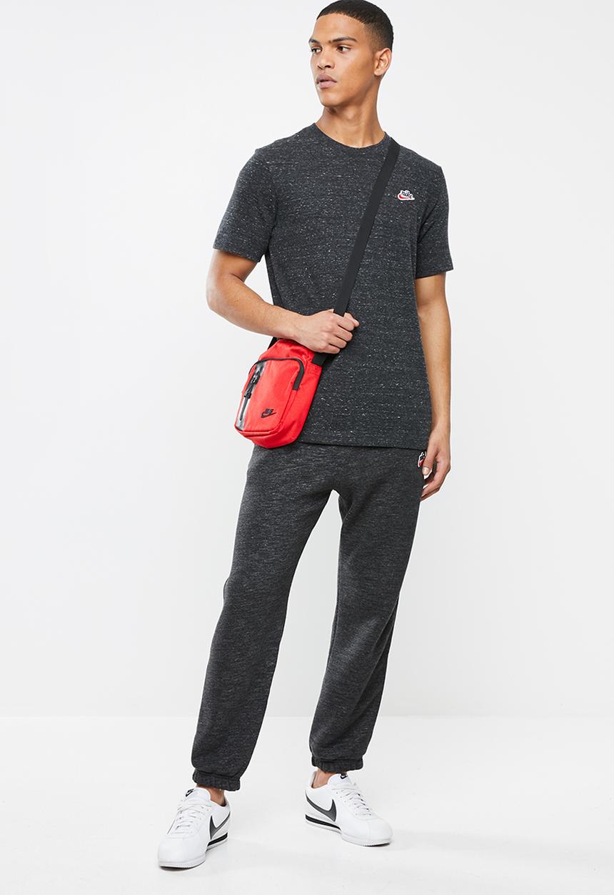 Nike - Nike sportswear heritage lbr short sleeve tee - grey