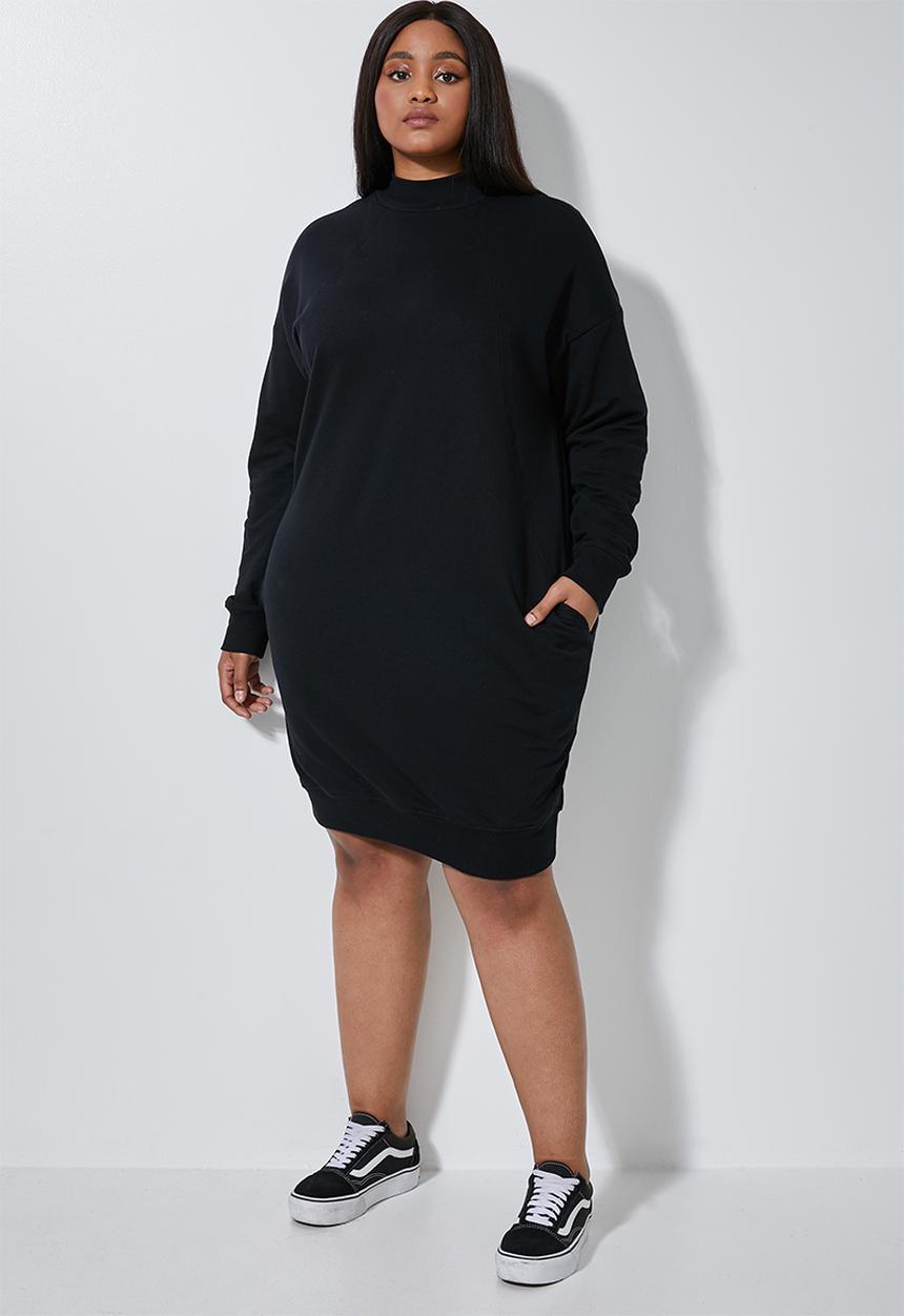 Superbalist - Cutline highneck fleece dress - black