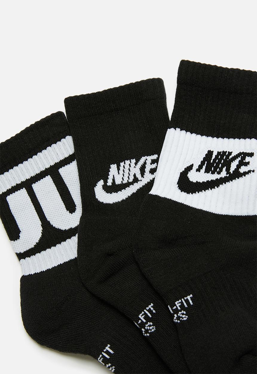 Nike - Nkb Nike block squares - black