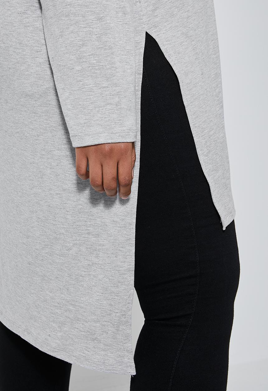 Superbalist - Longer length straight hem basic tee - grey