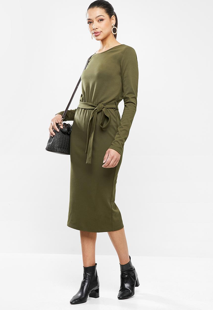 edit - Waisted midi tee dress - khaki