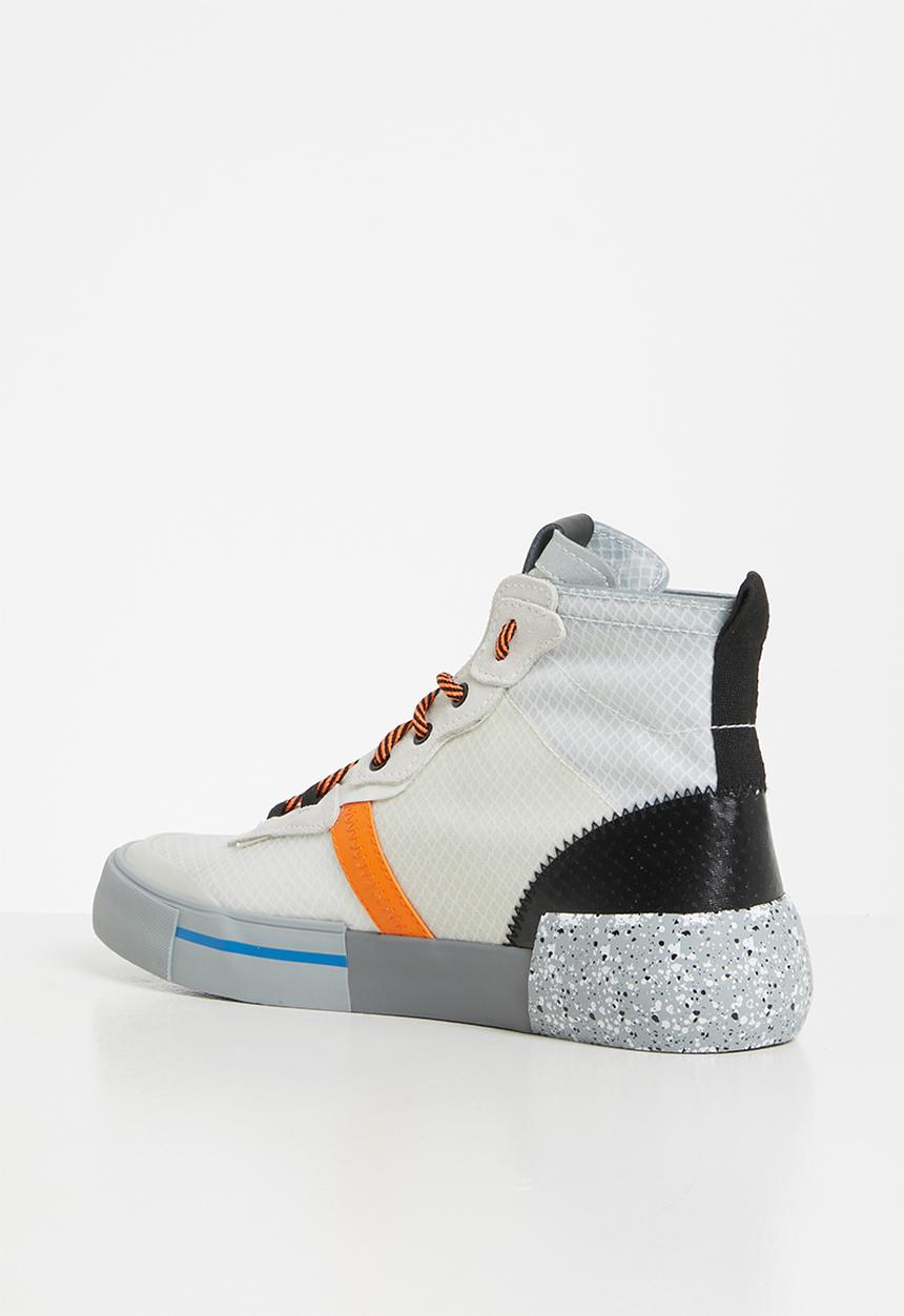 Diesel  - S-dese mid rc sneakers - star white & dirty