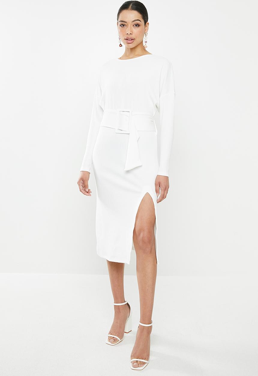 Glamorous - Long sleeve belted dress with front slit - white