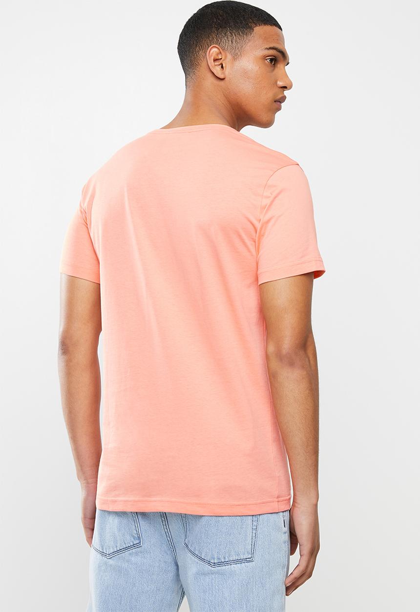 adidas Originals - Essential tee v-neck - coral