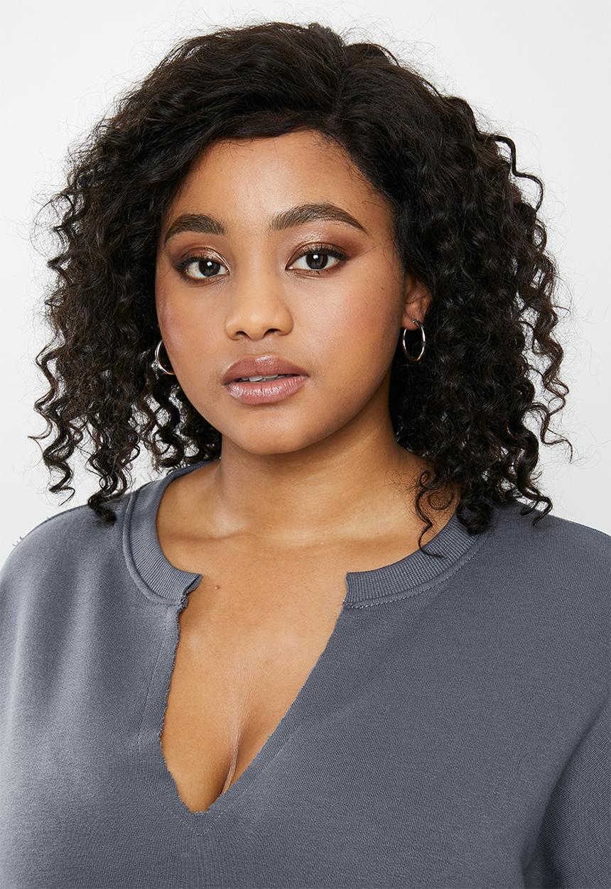 Missguided - Plus oversized notch neck sweatshirt - grey