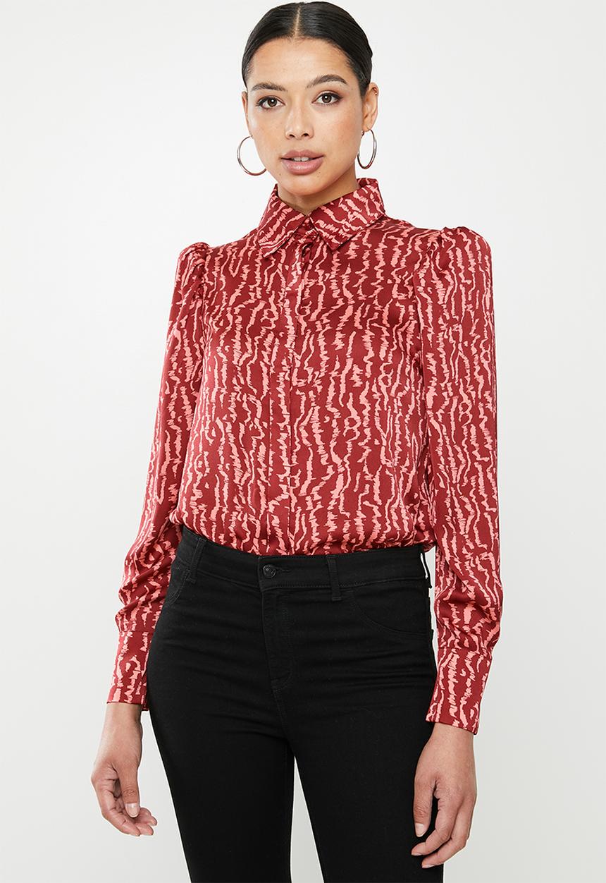 Glamorous - Claret abstract print shirt- red