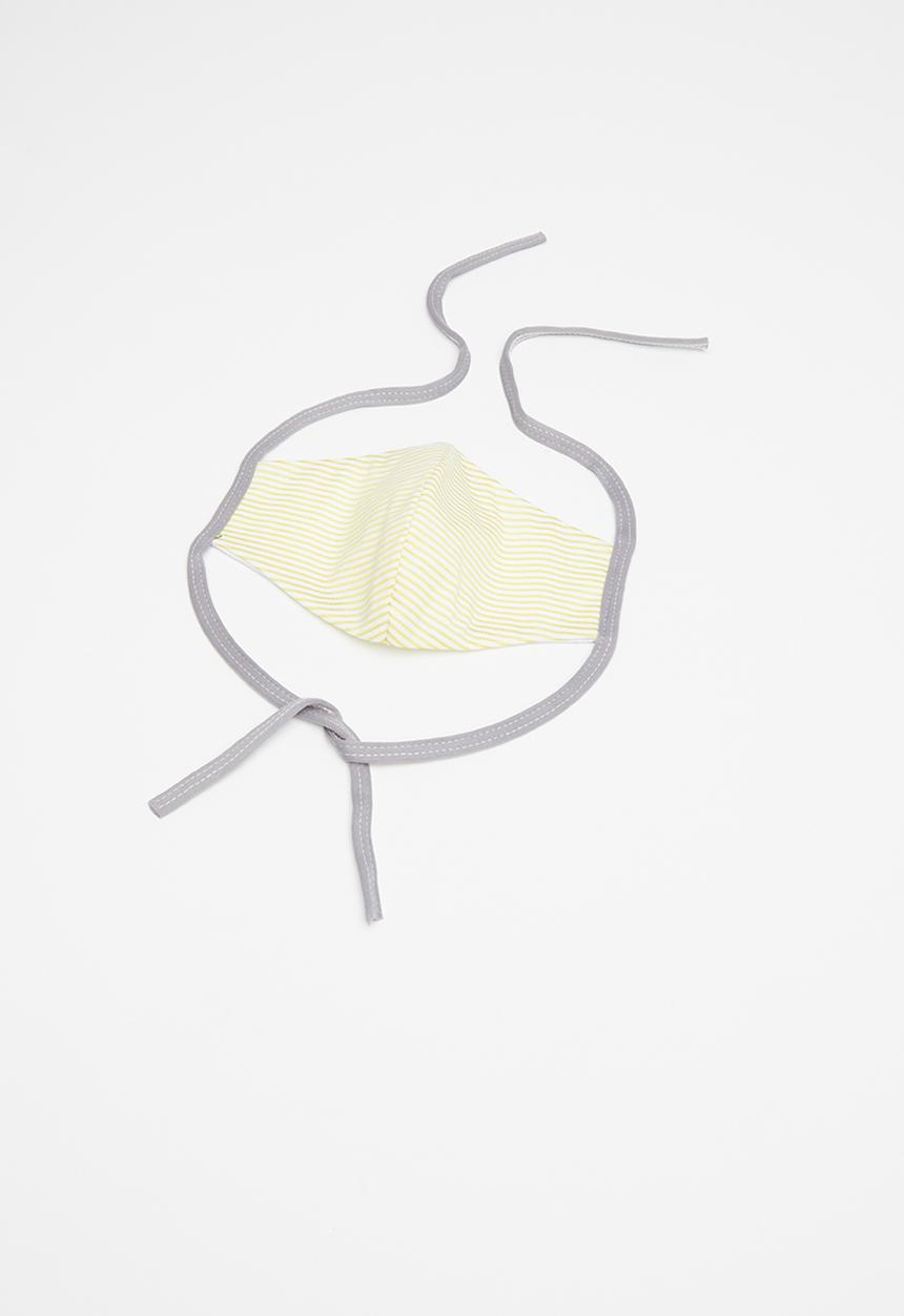 Sexy Socks - 3 Layered filtered mask - yellow & white