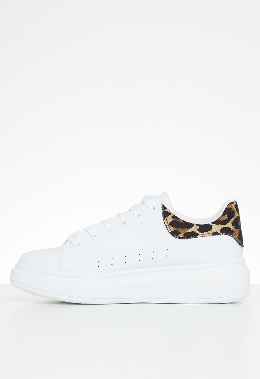 STYLE REPUBLIC - Leopard detail trainer - white & brown