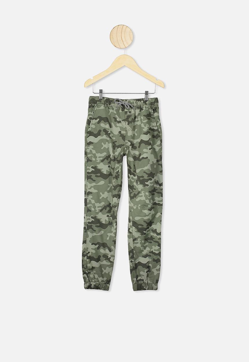 Free by Cotton On - Downtown jogger - green 