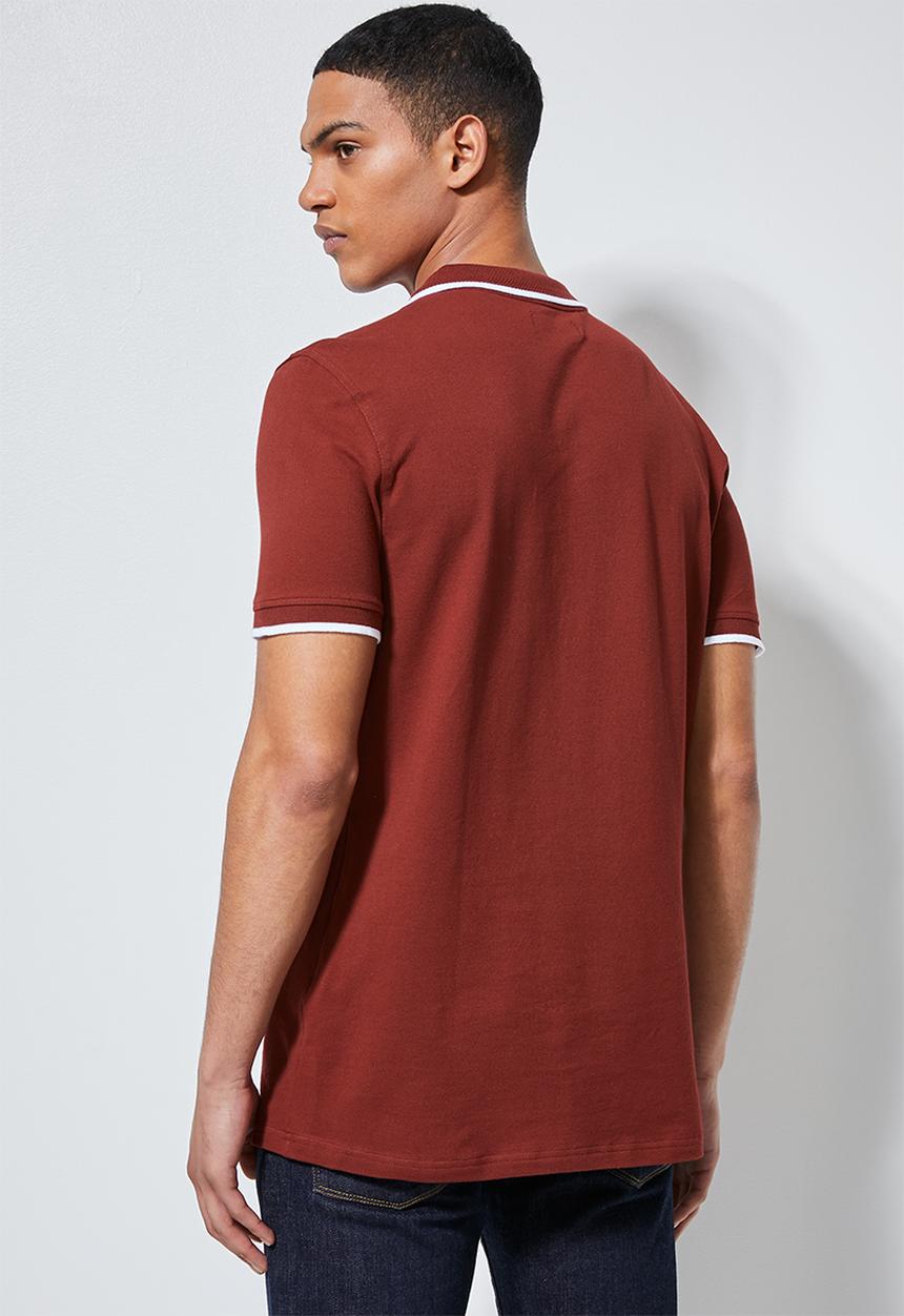 Superbalist - Luka slim pique tipped golfer - burgundy