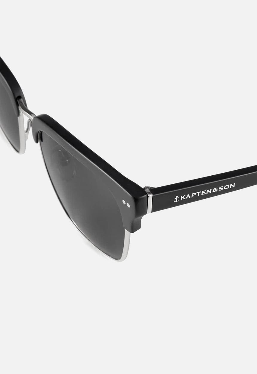 Kapten & Son - Atlanta - all black