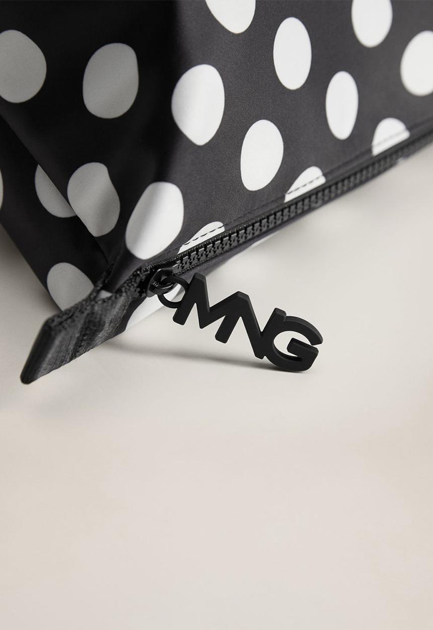 MANGO - Jerry cosmetic bag - black & white