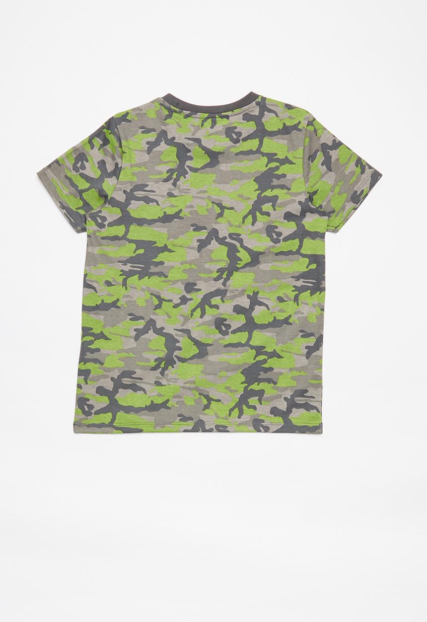 GUESS - Boys camo short sleeve T-shirt - khaki 