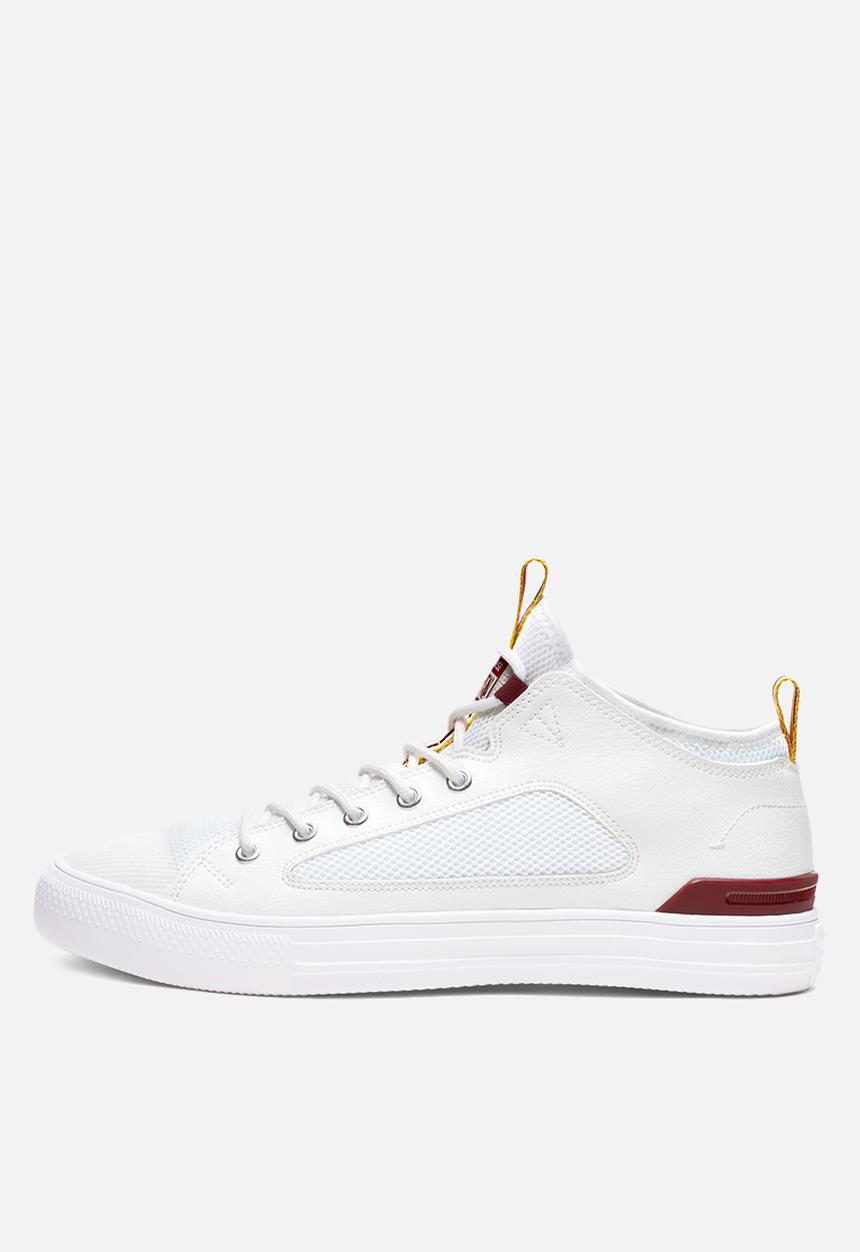 Converse - Chuck Taylor All Star ultra leather and mesh - white & team red