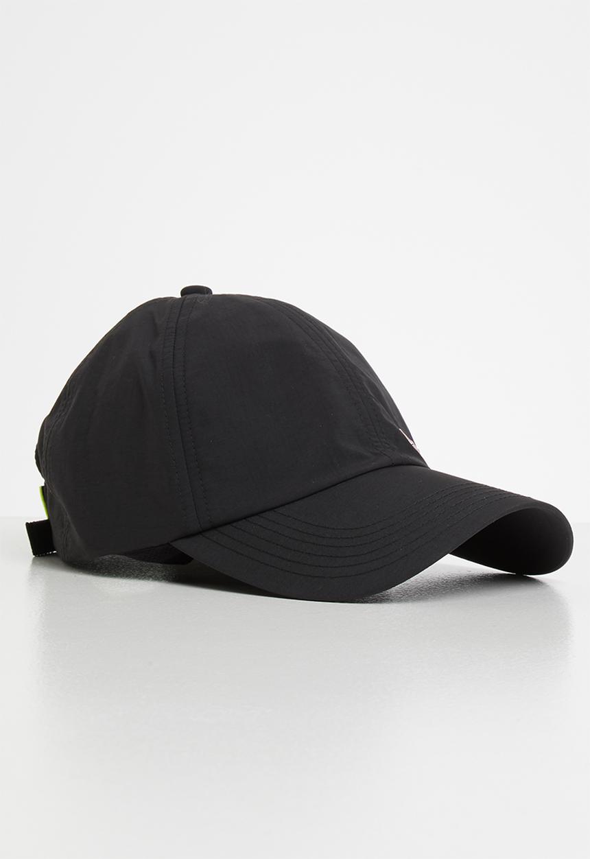PUMA - Ws shift cap - black
