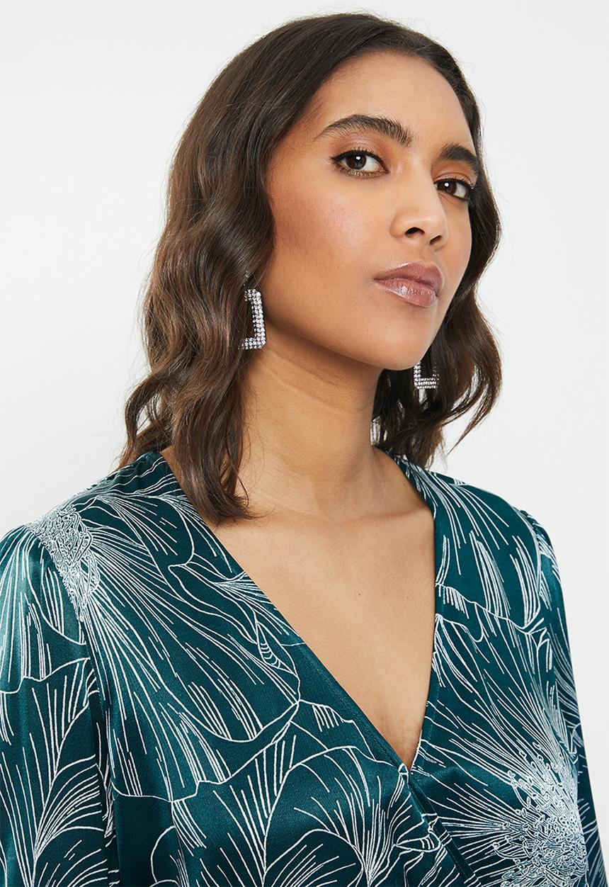 GUESS - Long sleeve Bellaire surplice top - teal