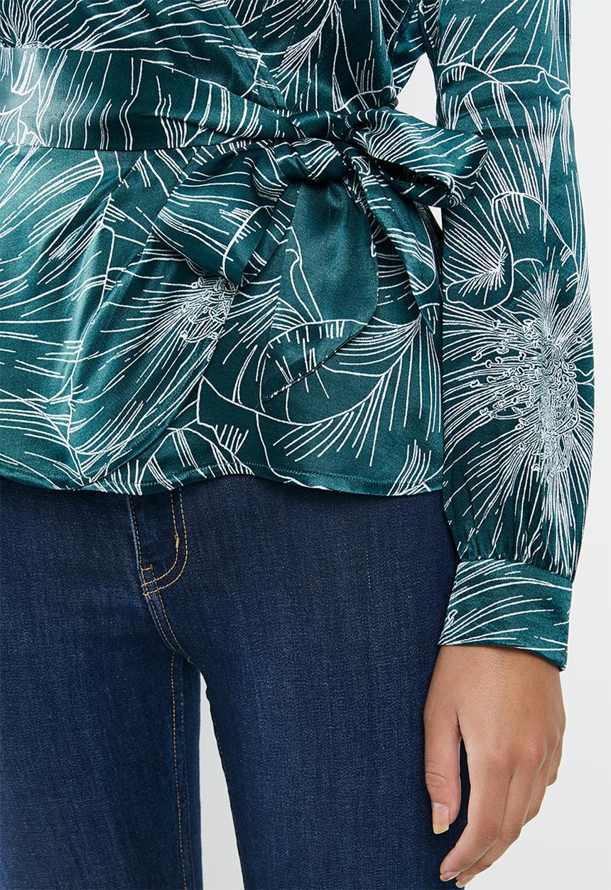 GUESS - Long sleeve Bellaire surplice top - teal