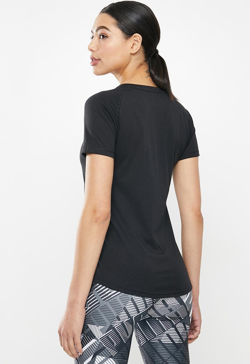PUMA - A.c.e. raglan tee - black