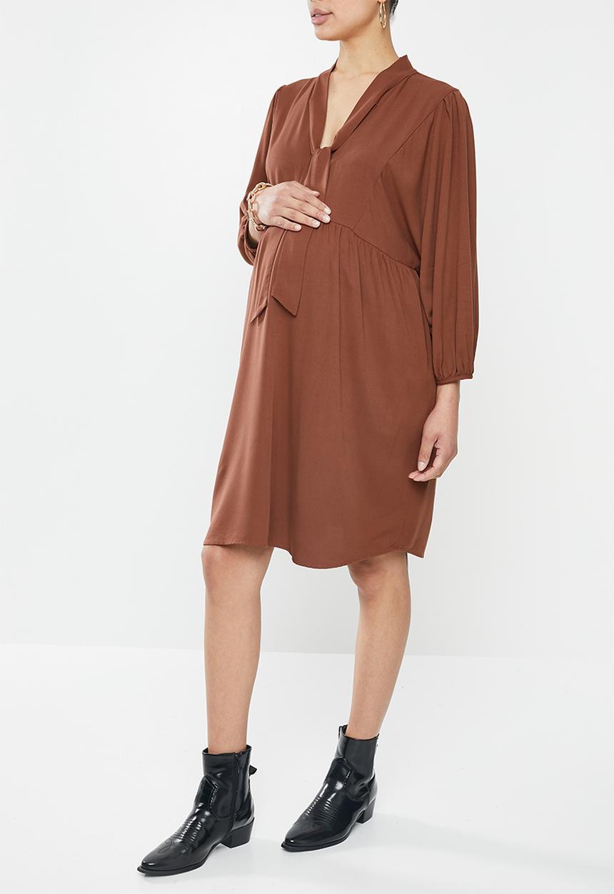 Superbalist - Maternity Babydoll neck tie dress - rust