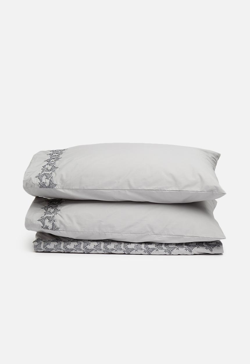 Sixth Floor - Gemma embroidered cotton duvet set - grey