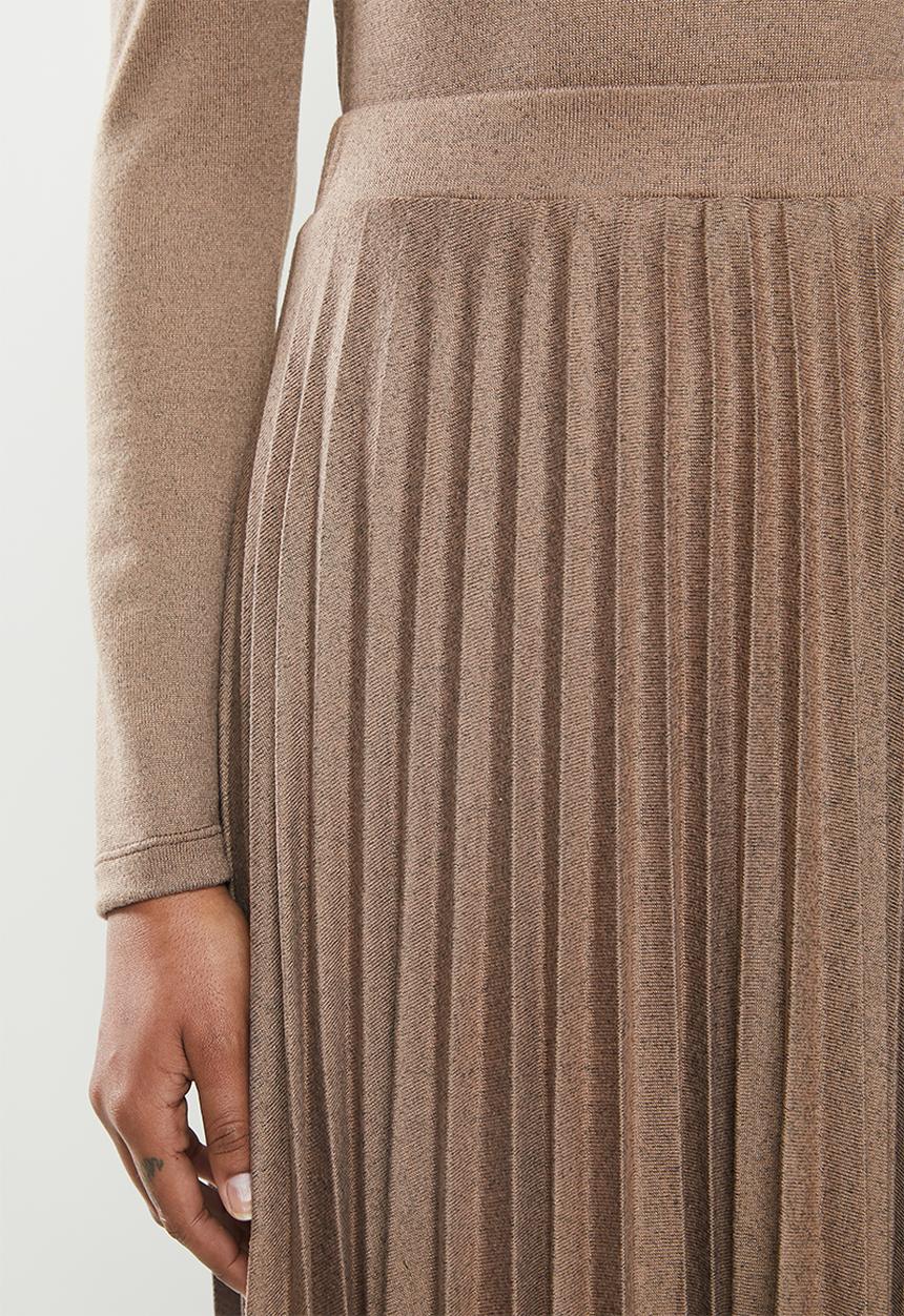 MILLA - Pleated knit skirt - brown