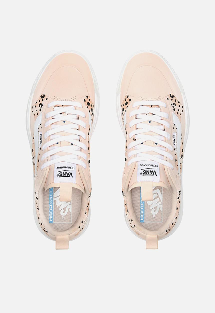 Vans - Ultrarange EXO - (Leila Hurst) tiny animal