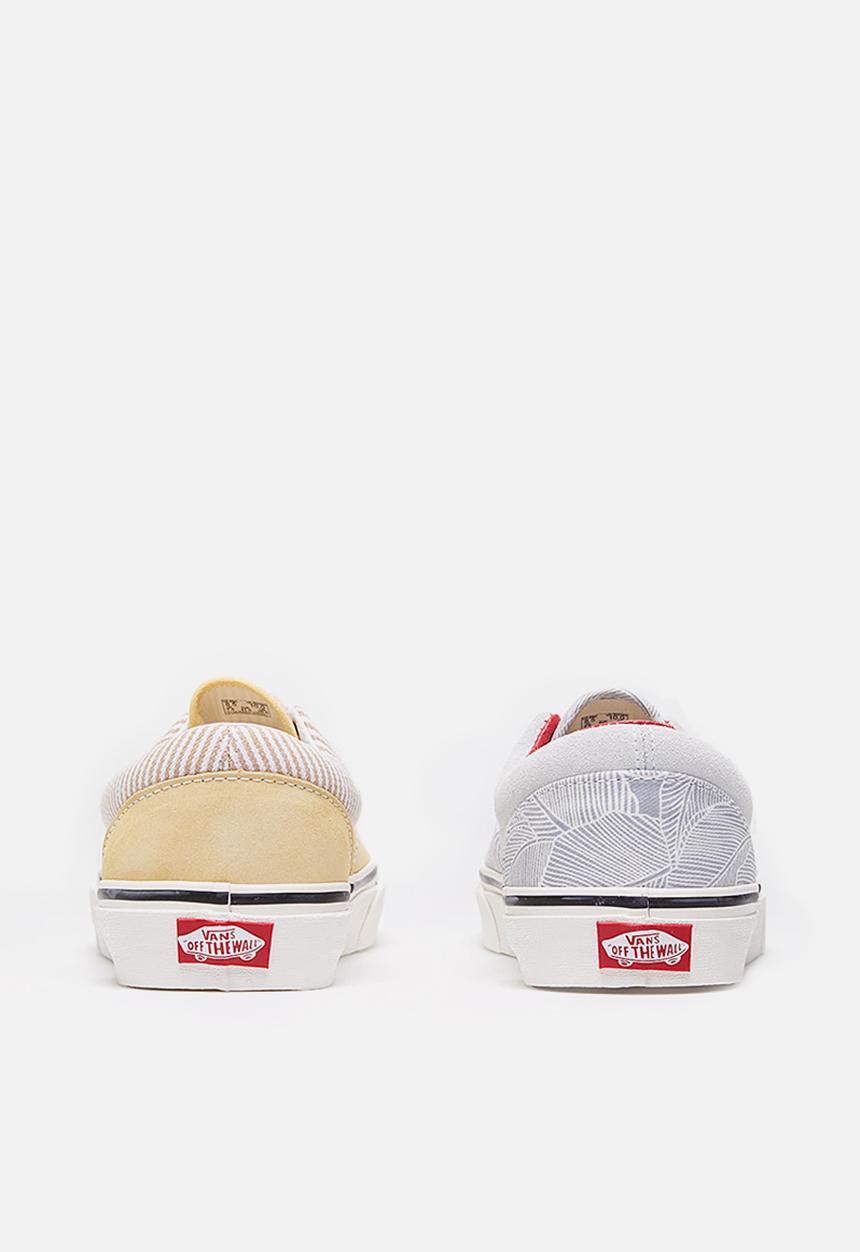 Vans - Ua era - (mismatch) stripe/floral