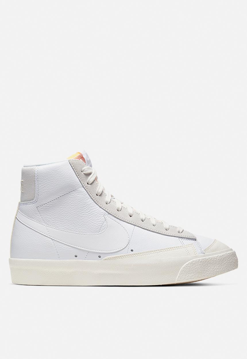 Nike - Blazer mid vintage '77 - White/Sail/Platinum Tint/White