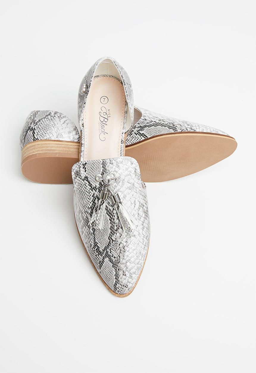 Miss Black - Sunday loafer - white