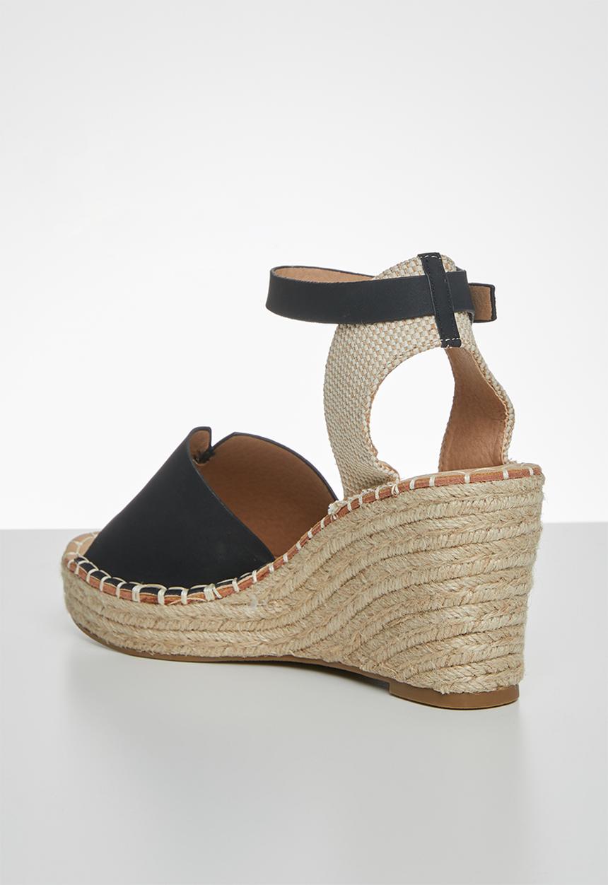 Miss Black - Letaba wedge heel - black