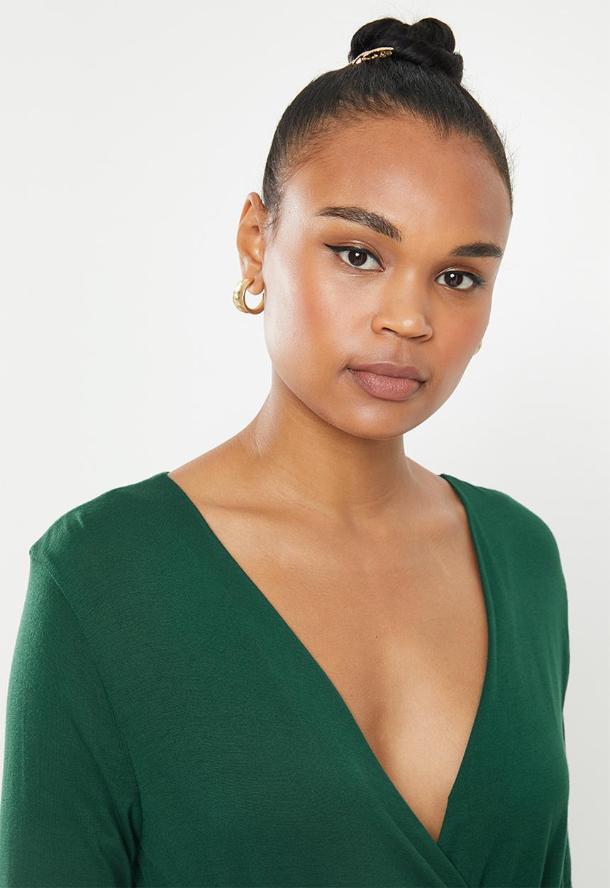 Missguided - Wrap front peplum top - bottle green