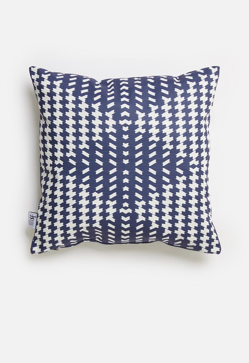 Sixth Floor - Gingham printed cushion cover - navy