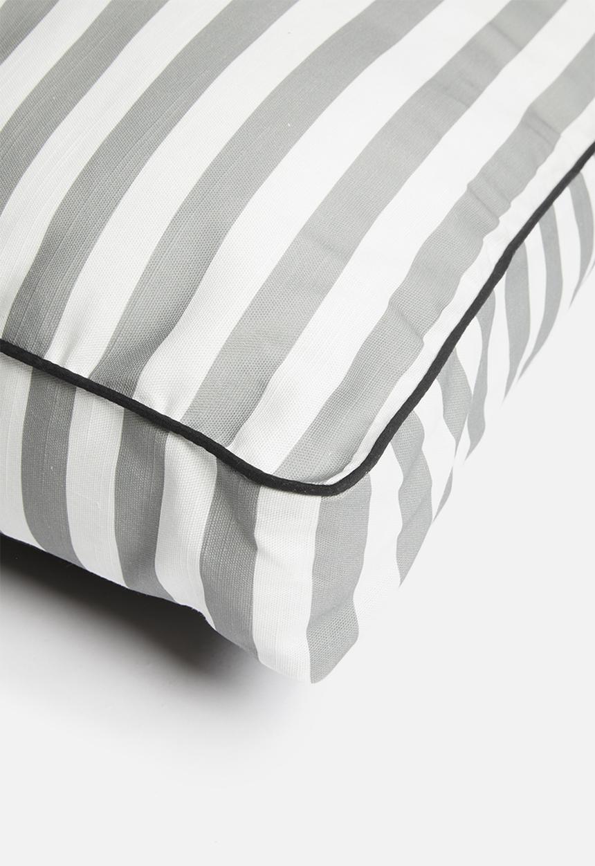 Sixth Floor - Pippin bed - grey & white stripe