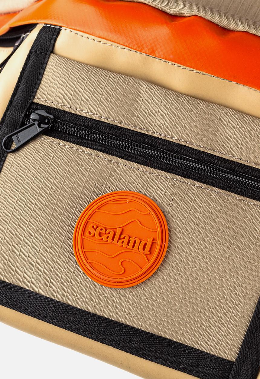 Sealand - Wolf sling crossbody - tan & orange 