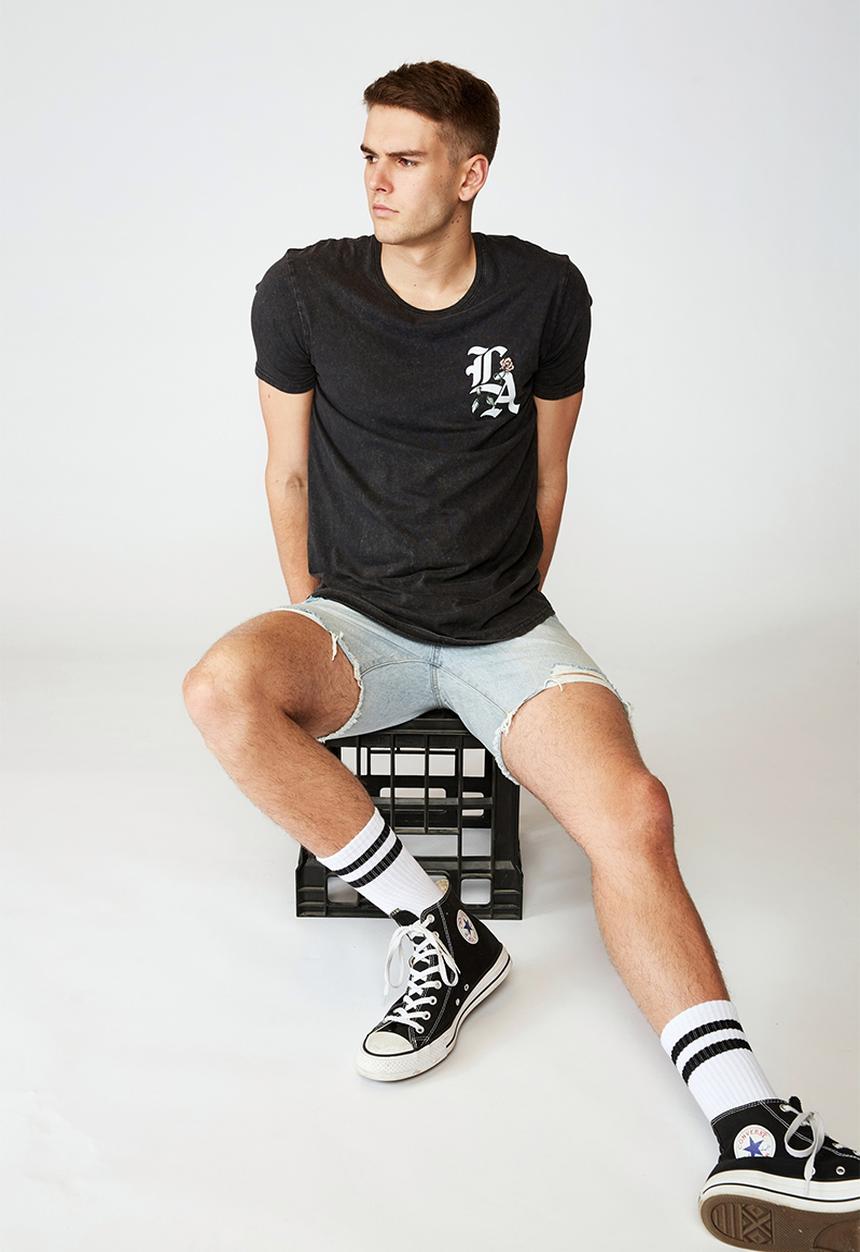 Factorie - LA rose curved graphic T-shirt - washed black