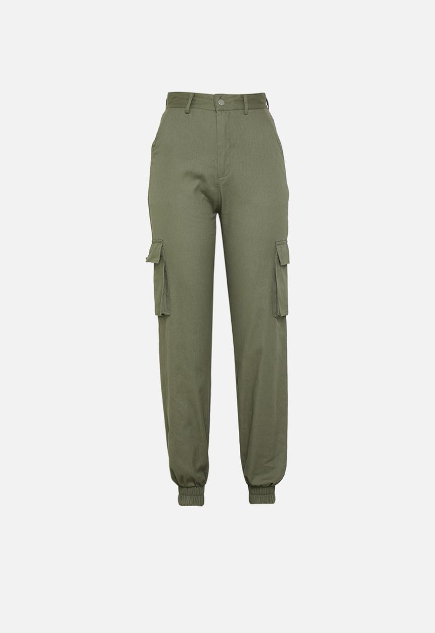 Missguided - Petite plain cargo trousers - khaki