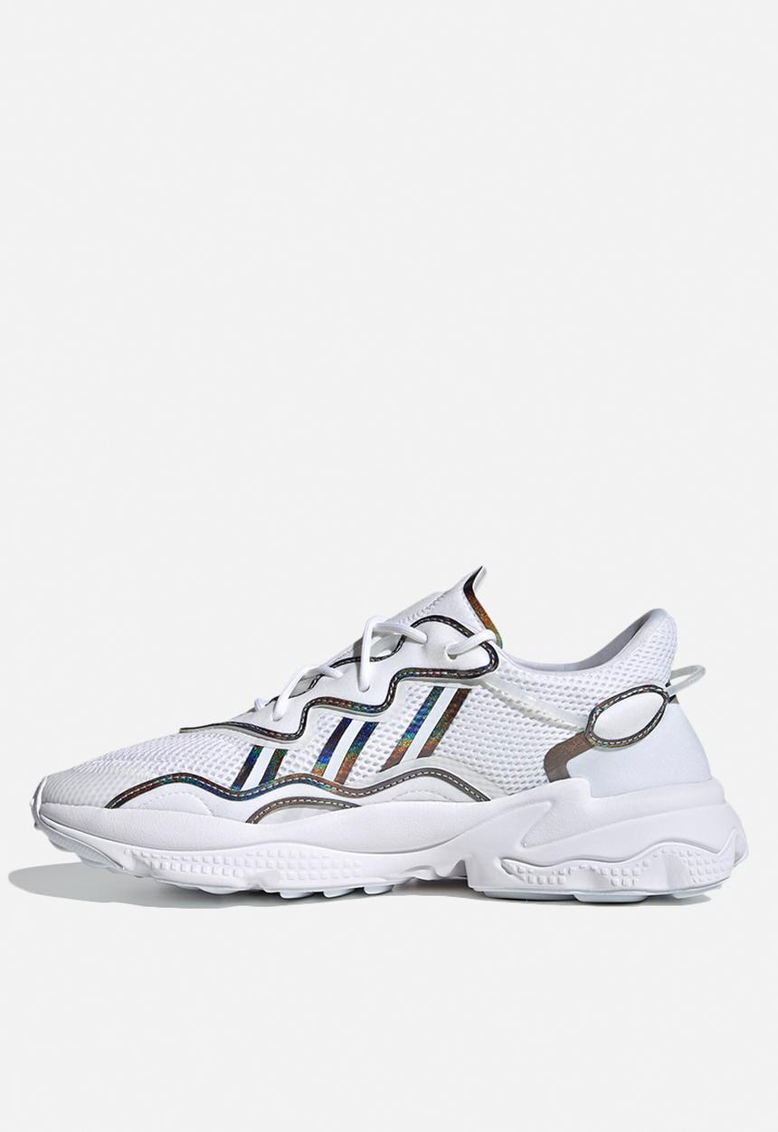 adidas Originals - Ozweego - white / black